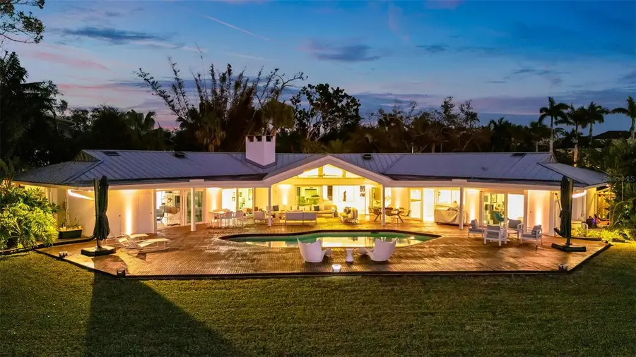 1306 S Lake Shore Drive, Sarasota, FL 34231 - #3