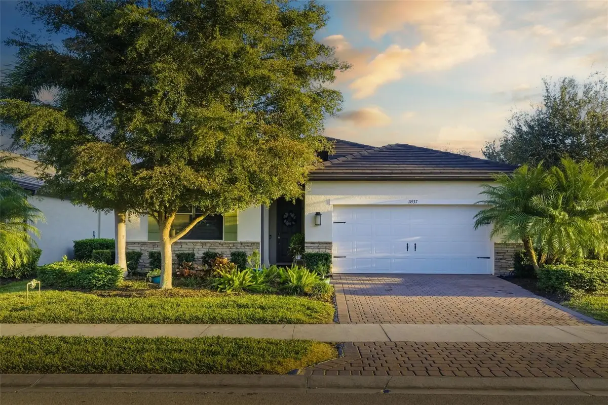 11937 Blazing Star Dr, Venice, FL 34293 - #1