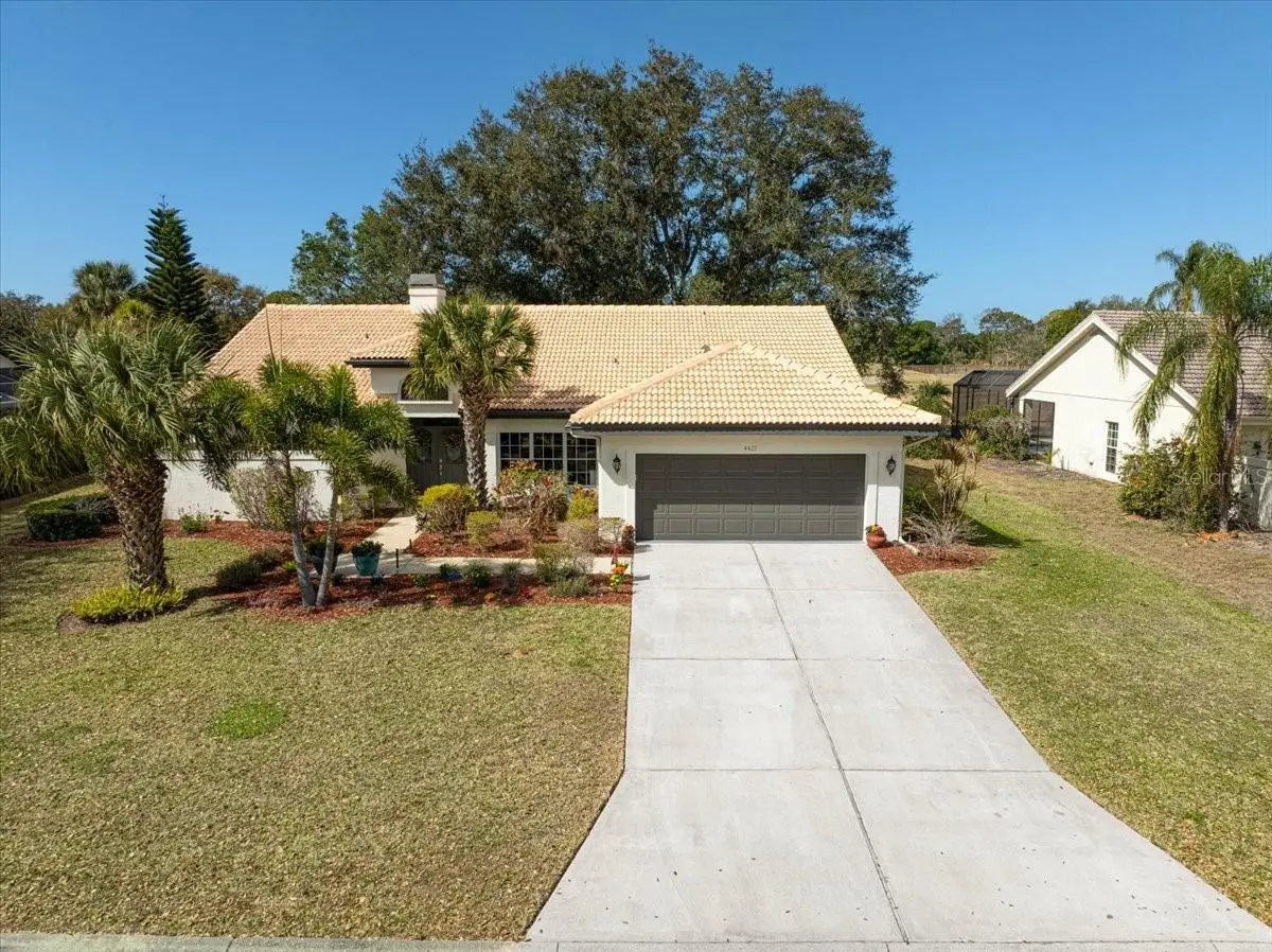 4427 Highland Oaks Circle, Sarasota, FL 34235 - #1