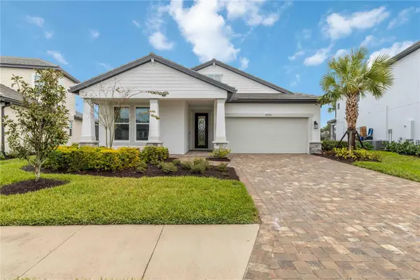 17408 Savory Mist Circle, LAKEWOOD RANCH, FL 34211