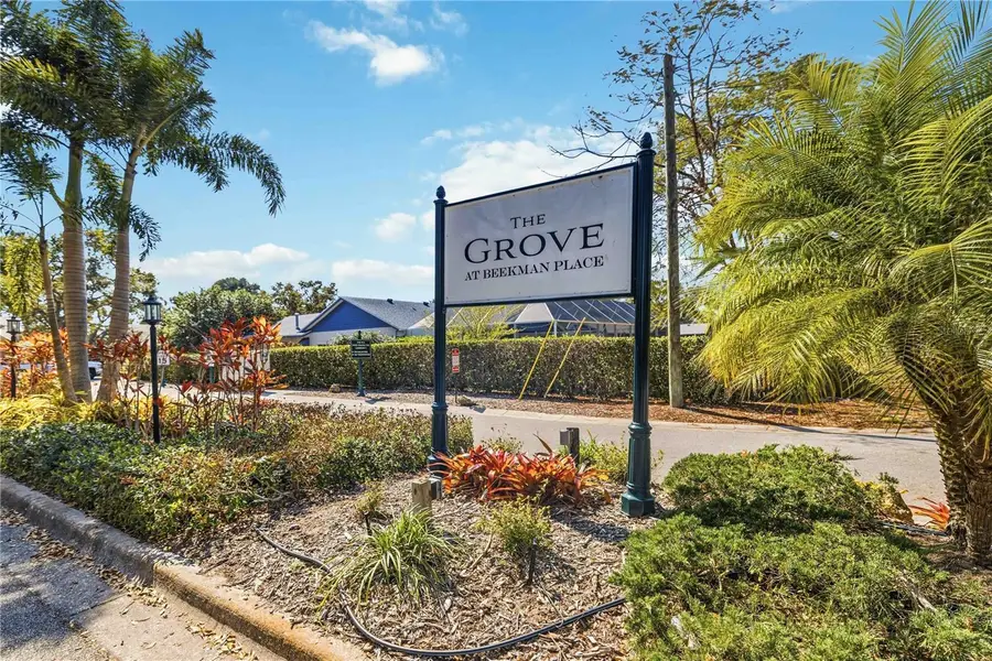 4822 Hamlets Grove Drive, Sarasota, FL 34235 - #2