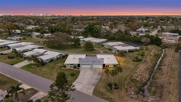 3206 Village Green Drive #1036, SARASOTA, FL 34239