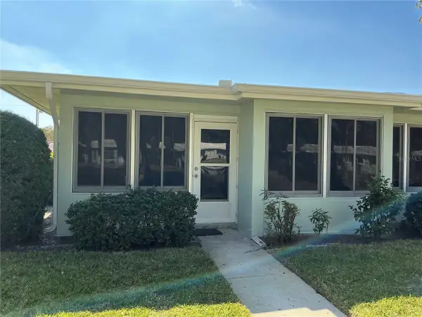 3230 Village Green Drive #1032, SARASOTA, FL 34239