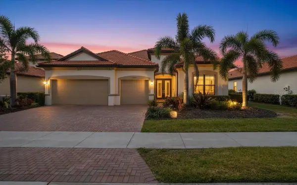 10900 Tarflower Drive, VENICE, FL 34293
