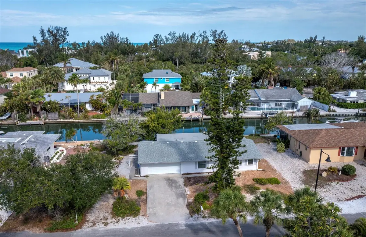 535 De Narvaez Drive, Longboat Key, FL 34228 - #1