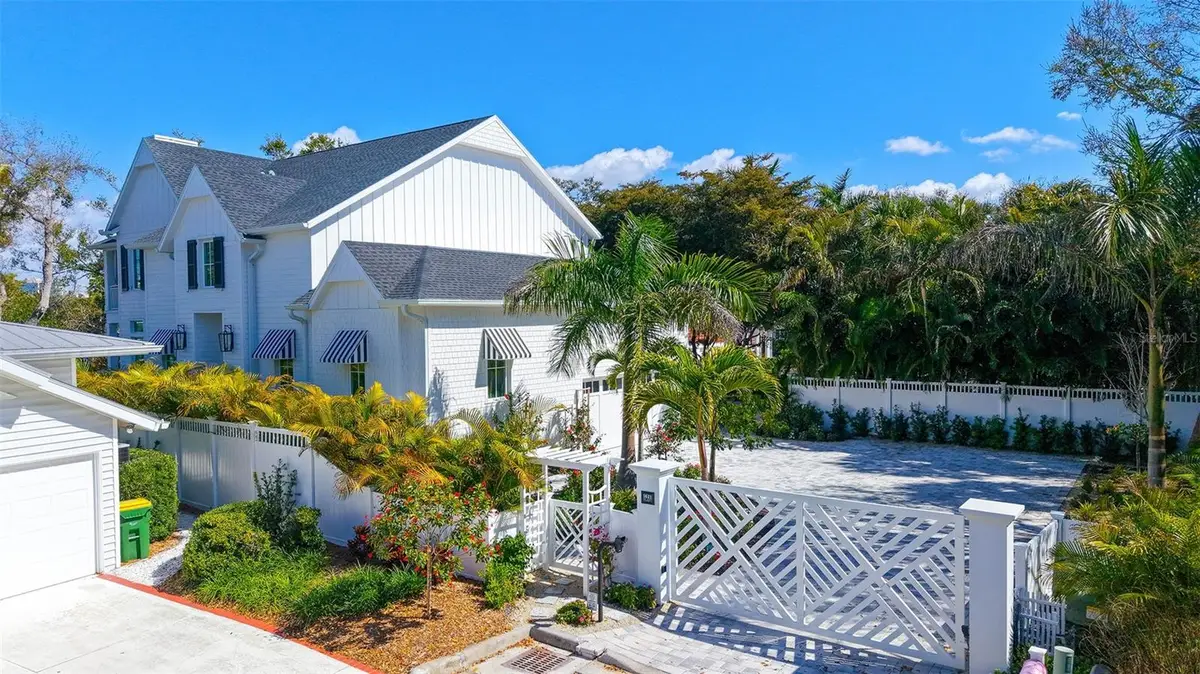 1621 Bay Point Court, Sarasota, FL 34236 - #1