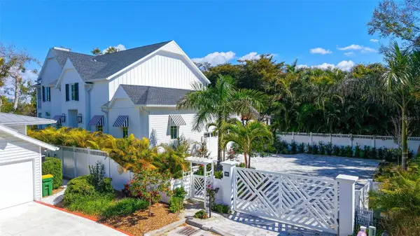 1621 Bay Point Court, SARASOTA, FL 34236