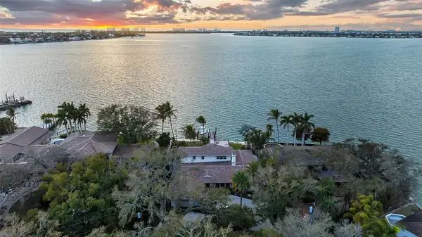 1504 S Lodge Drive, SARASOTA, FL 34239