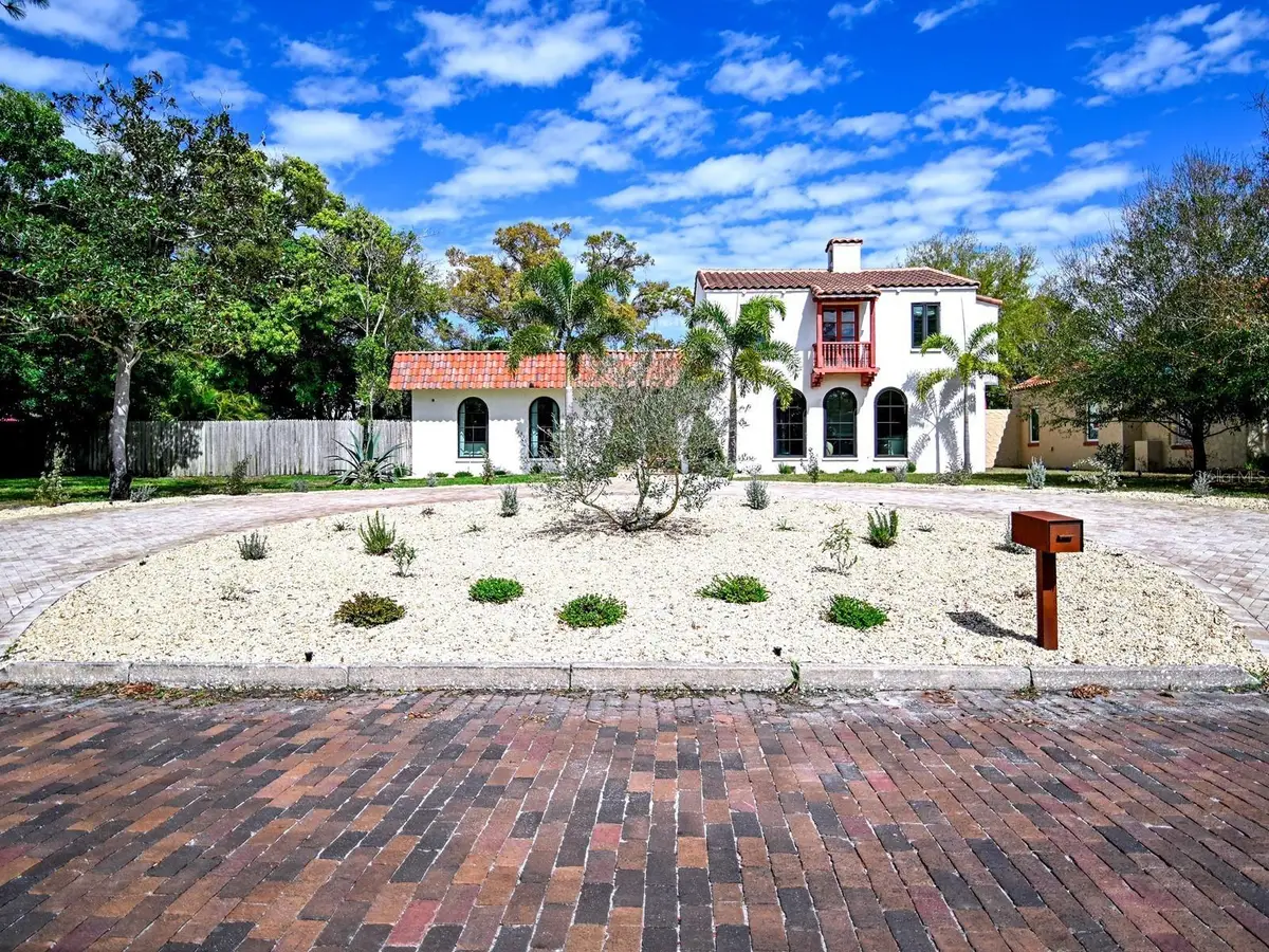 6251 10th Avenue S, Gulfport, FL 33707 - #1