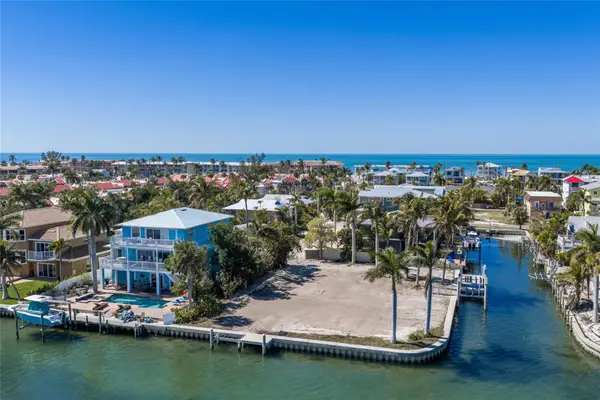 407 20th Place, BRADENTON BEACH, FL 34217