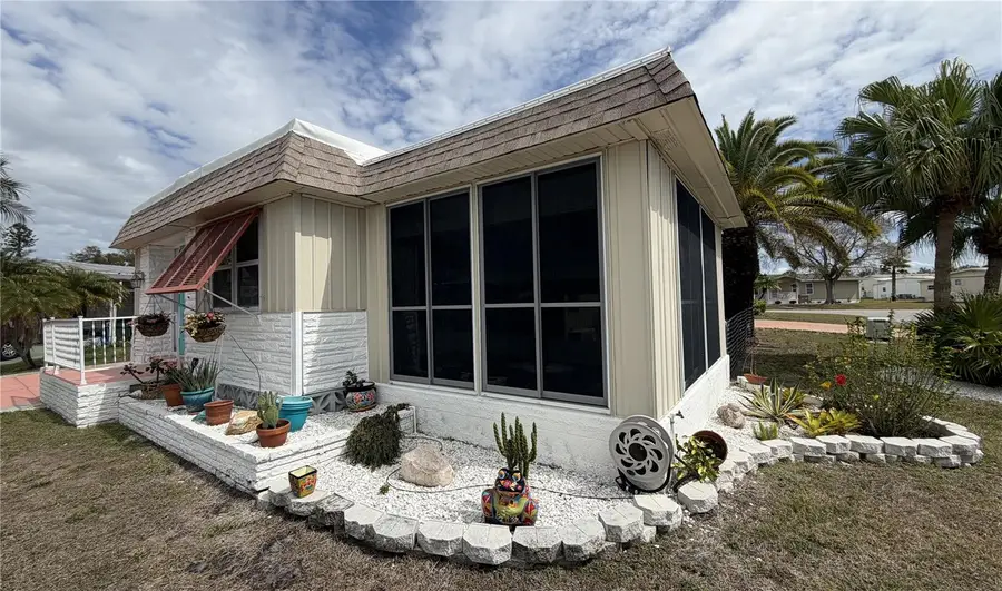 5214 Beechmont Avenue, Sarasota, FL 34234 - #3