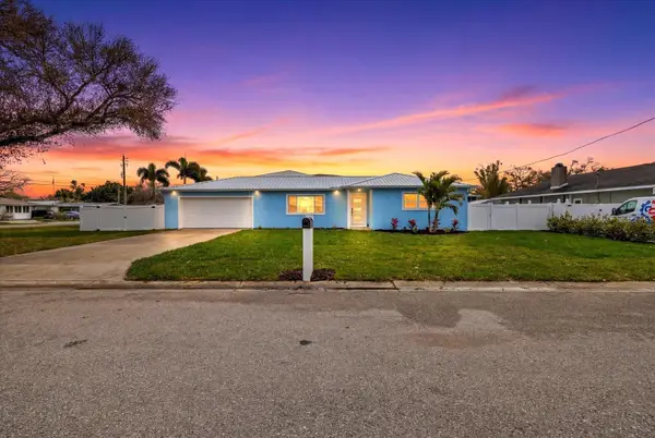 912 21st Avenue W, PALMETTO, FL 34221