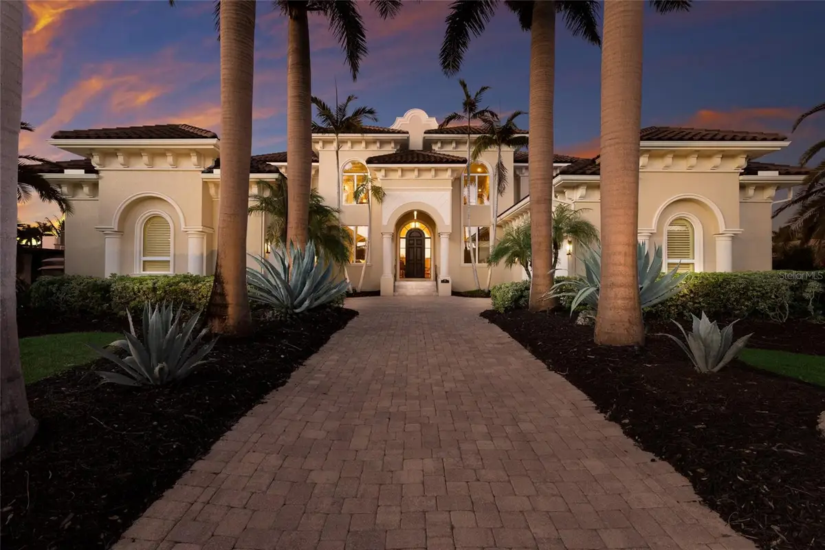 617 N Owl Drive, Sarasota, FL 34236 - #1