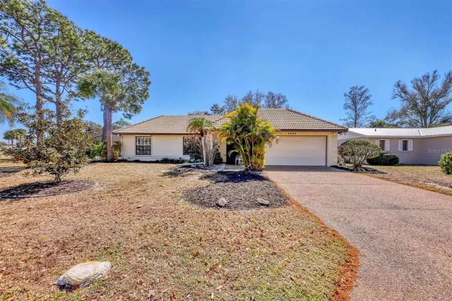 5603 Creekwood Drive, Sarasota, FL 34233 - #2