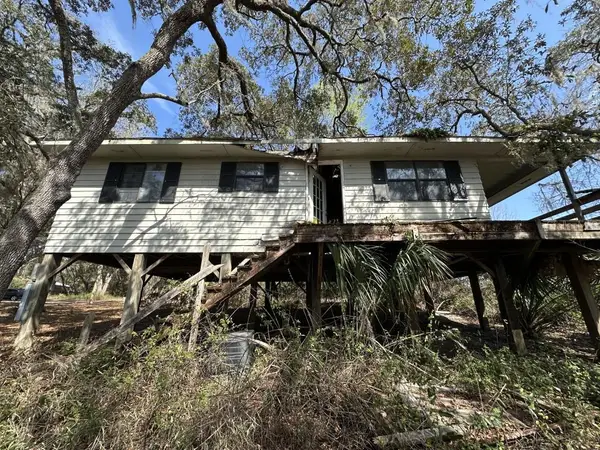 10630 NE 207th Lane, FORT MC COY, FL 32134