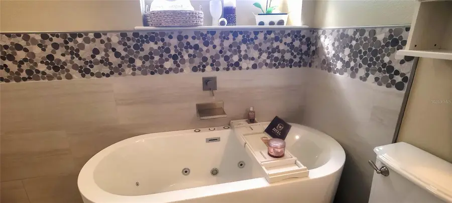 3567 65th Avenue Circle E, Sarasota, FL 34243 - #3