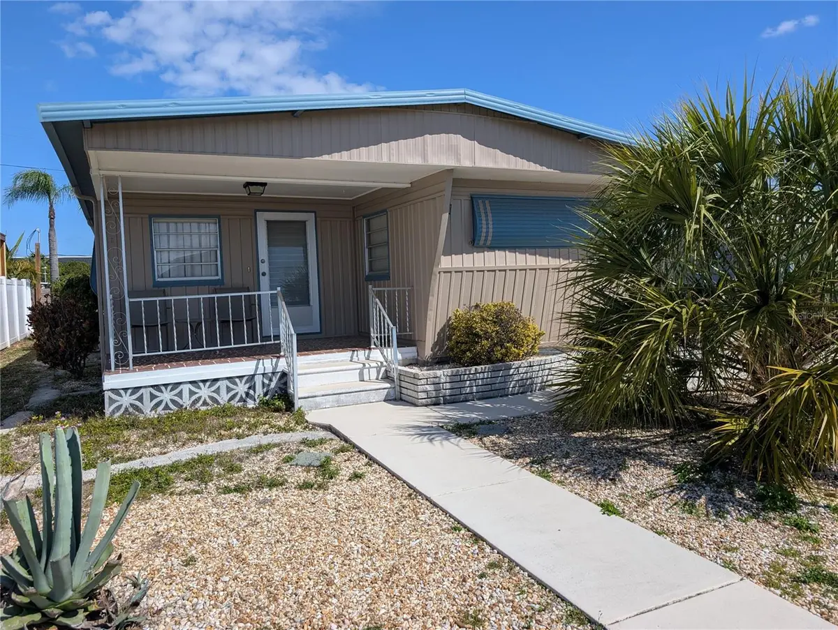 107 48th Avenue Drive W, Bradenton, FL 34207 - #1