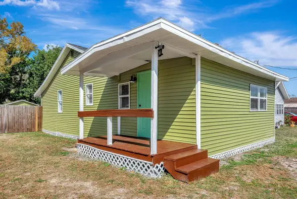 3016 17th Street E, BRADENTON, FL 34208