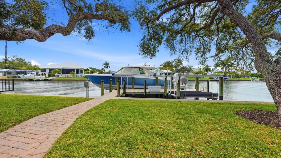 7637 Cove Terrace, Sarasota, FL 34231 - #3