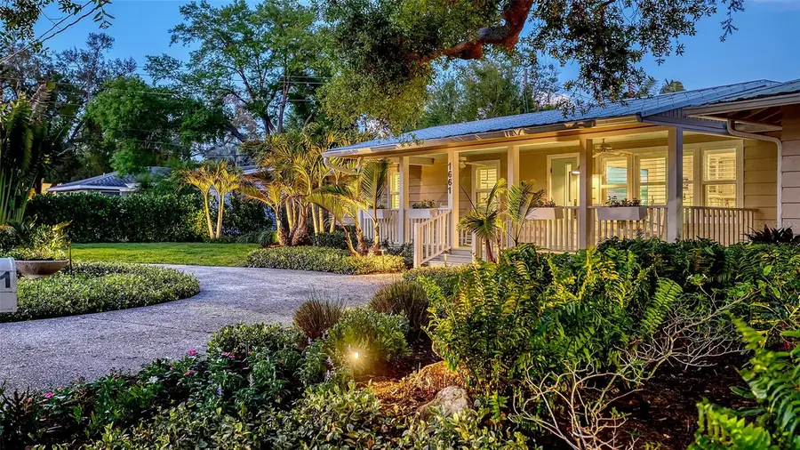 1661 S Jefferson Avenue, Sarasota, FL 34239 - #2