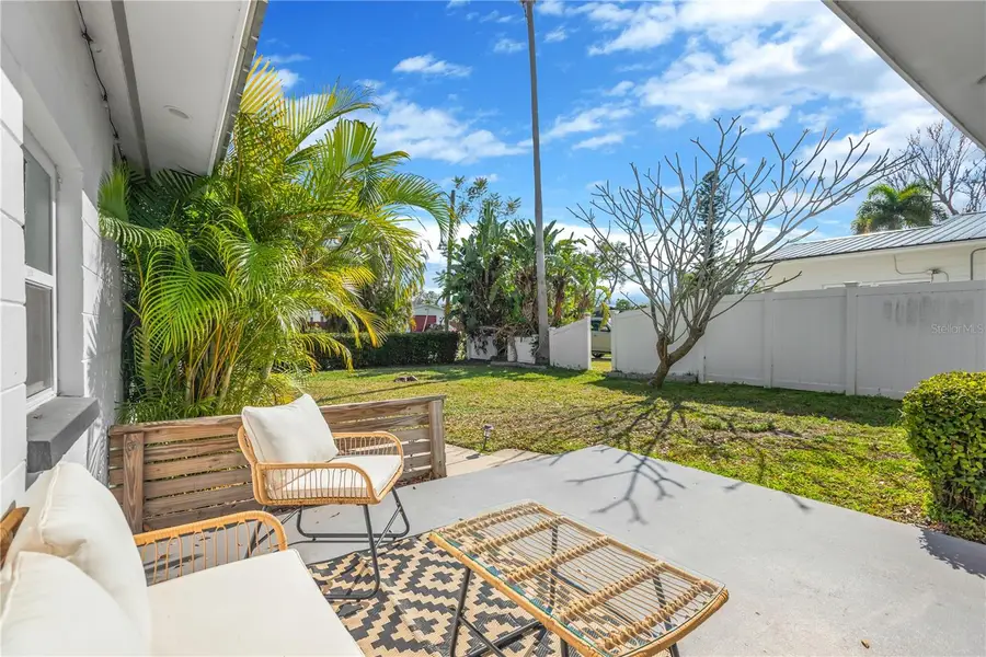 1867 Maryland Avenue Ne, Saint Petersburg, FL 33703 - #3