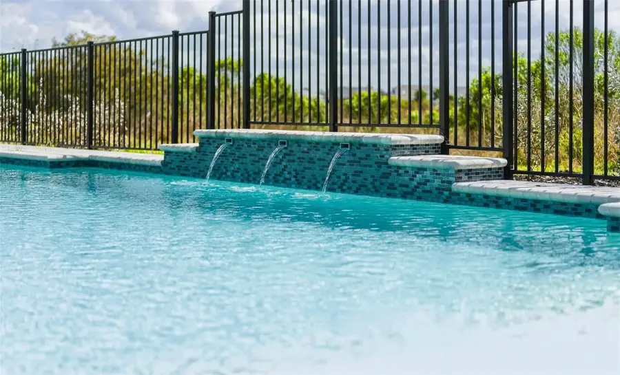 2505 Waterfront Circle, Sarasota, FL 34240 - #3