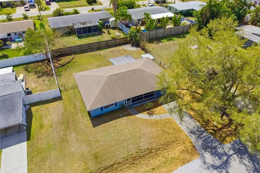 2208 Shawnee Street, Sarasota, FL 34231 - #3