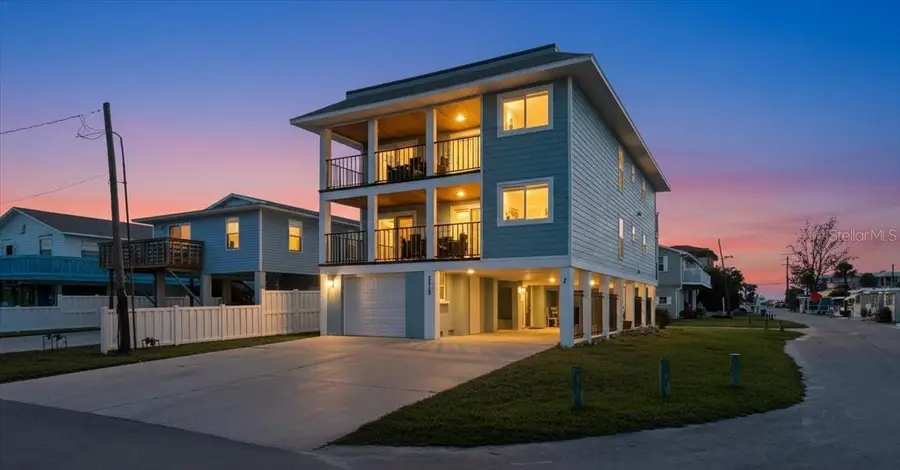 2518 Avenue B, Bradenton Beach, FL 34217 - #2