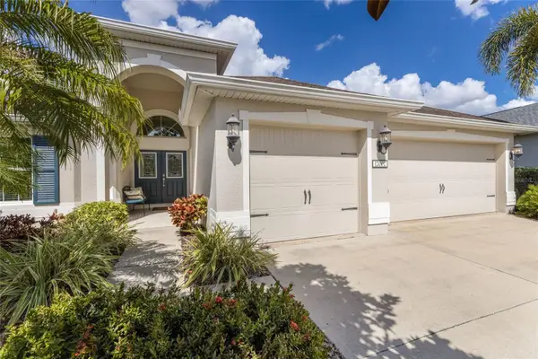 12002 Forest Park Circle, BRADENTON, FL 34211