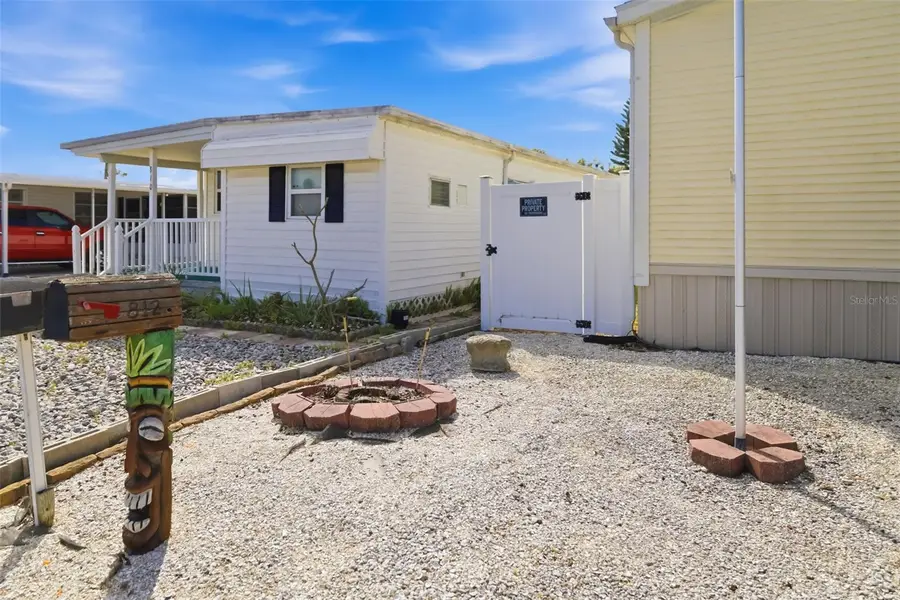 812 50th Avenue Terrace W, Bradenton, FL 34207 - #3