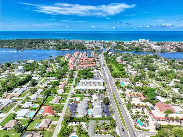 1752 Stickney Point Road #102, SARASOTA, FL 34231