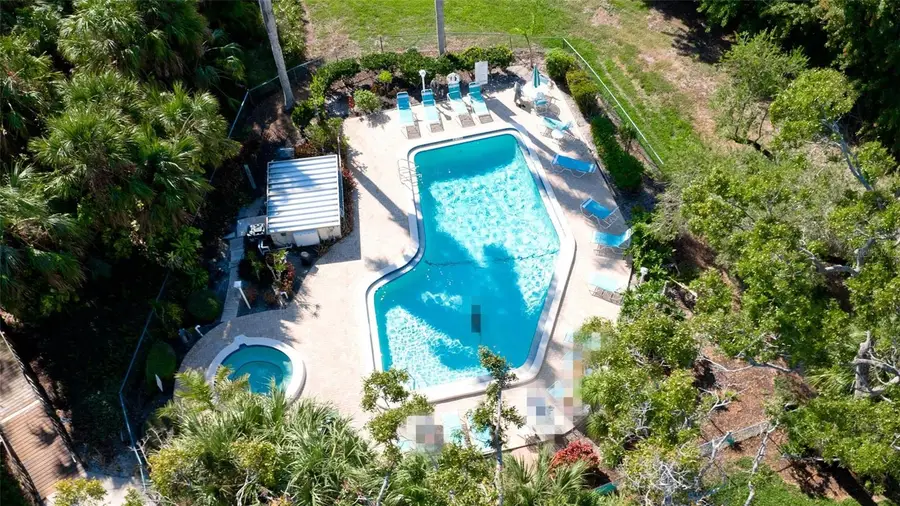 542 542 Lakeside Drive #542, Bradenton, FL 34210 - #2