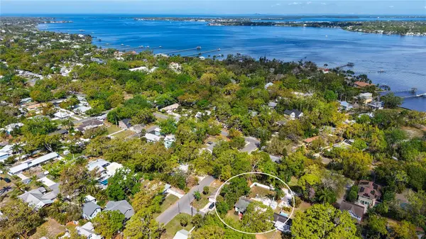 2722 2nd Avenue W, BRADENTON, FL 34205