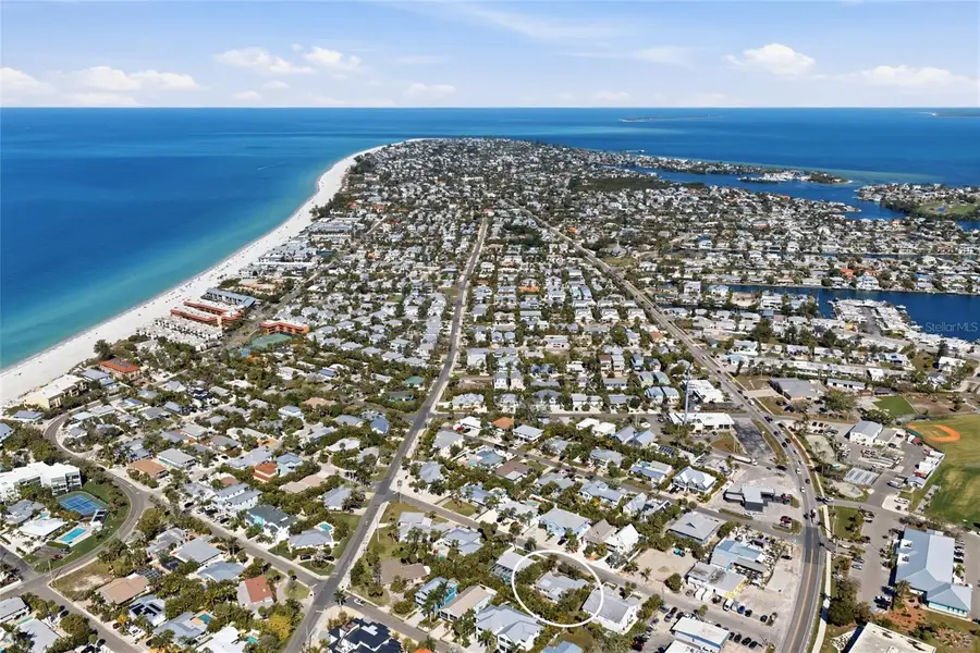 309 57th Street, Holmes Beach, FL 34217 - #2