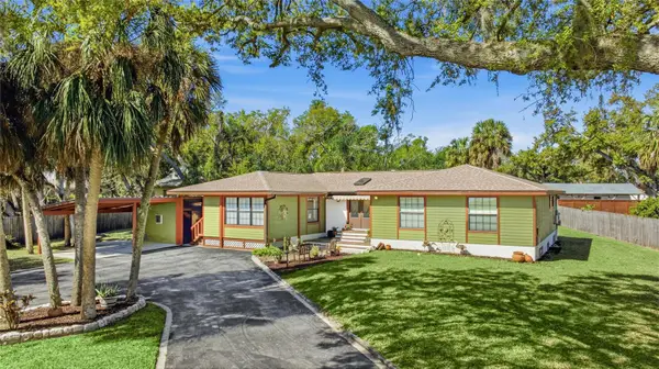 906 Tropical Drive, BRADENTON, FL 34208