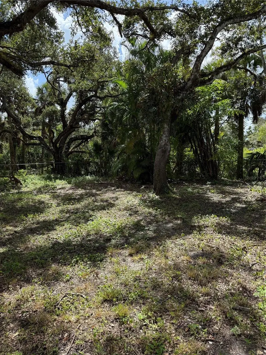 673 S Moon Drive, Venice, FL 34292 - #2