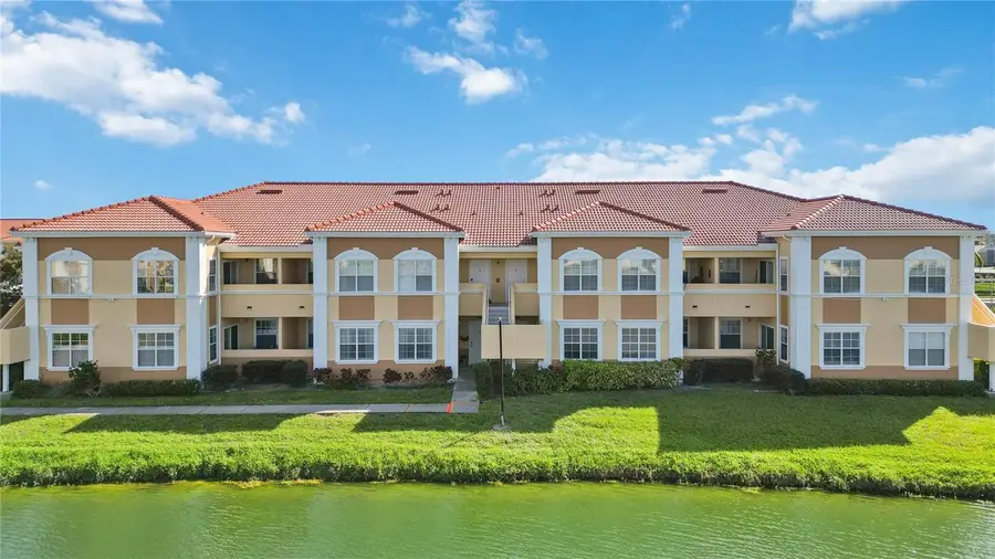 1005 Villagio Circle #106, Sarasota, FL 34237 - #2