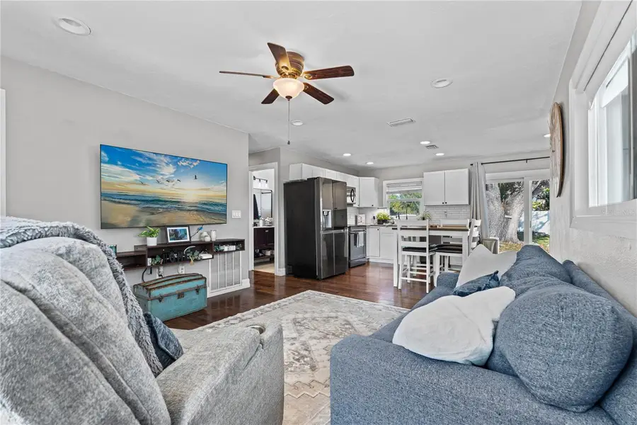 3457 Lalani Boulevard, Sarasota, FL 34232 - #3