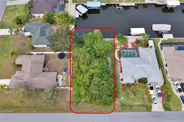 9180 Spring Circle, PORT CHARLOTTE, FL 33981