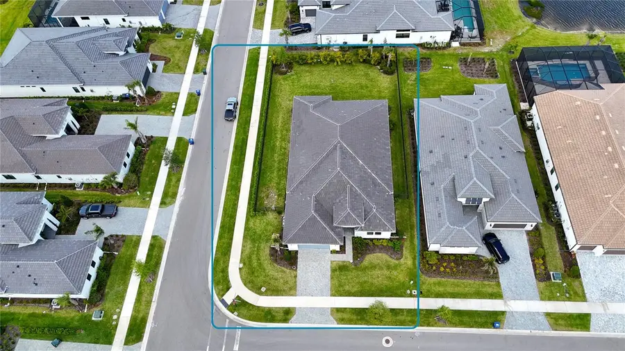 8950 Baroque Terrace, Sarasota, FL 34240 - #3