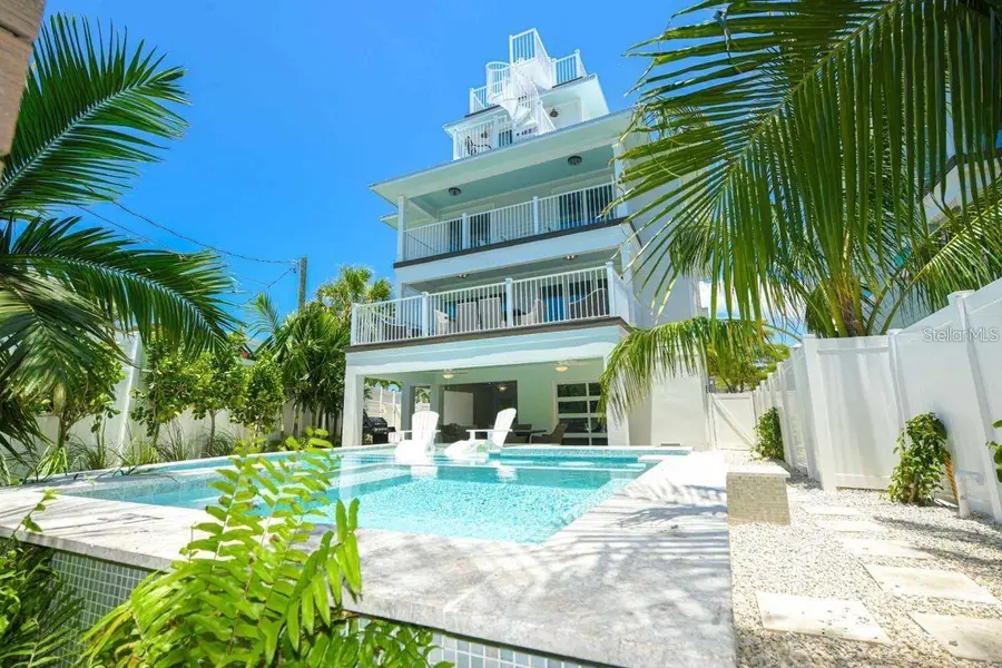 332 Avenida De Mayo, Sarasota, FL 34242 - #2