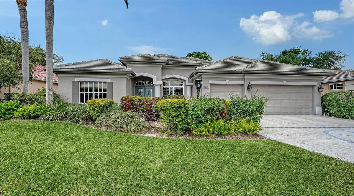 4823 Carrington Circle, Sarasota, FL 34243 - #1