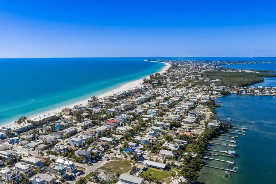 300 23rd Street N, Bradenton Beach, FL 34217 - #3