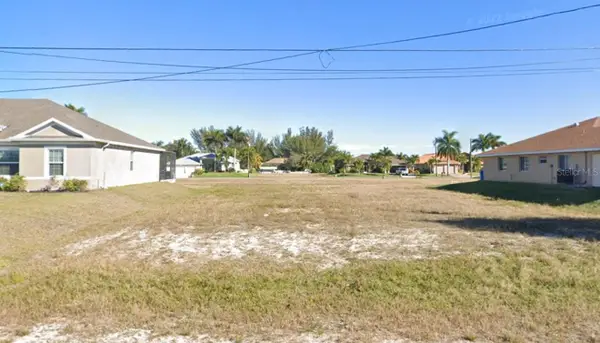215 SW 37th Avenue, CAPE CORAL, FL 33991