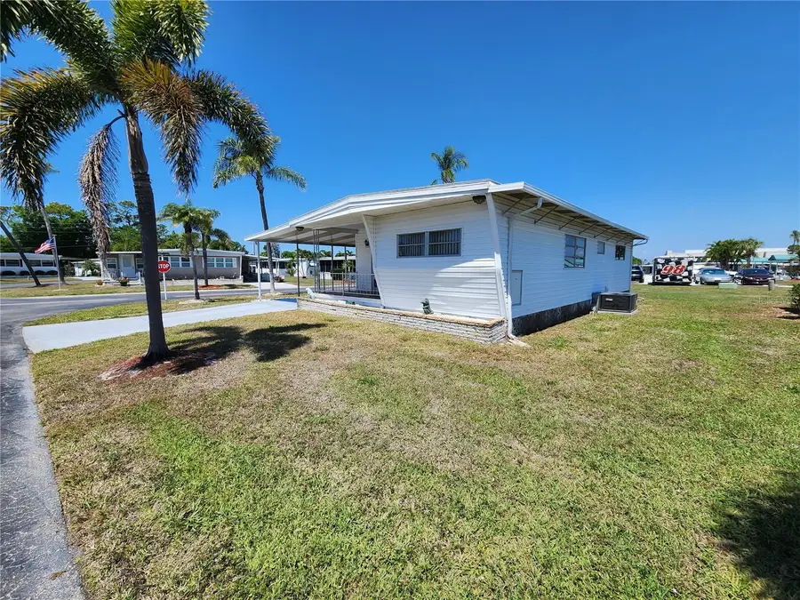 316 Danube Circle, Bradenton, FL 34207 - #3