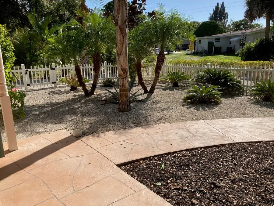 1415 S School Avenue, Sarasota, FL 34239 - #2