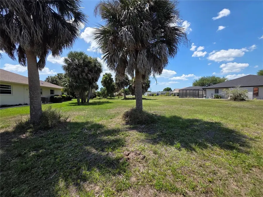 5 Clubhouse Road, Rotonda West, FL 33947 - #2