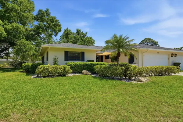 7101 Fairway Bend Circle, SARASOTA, FL 34243