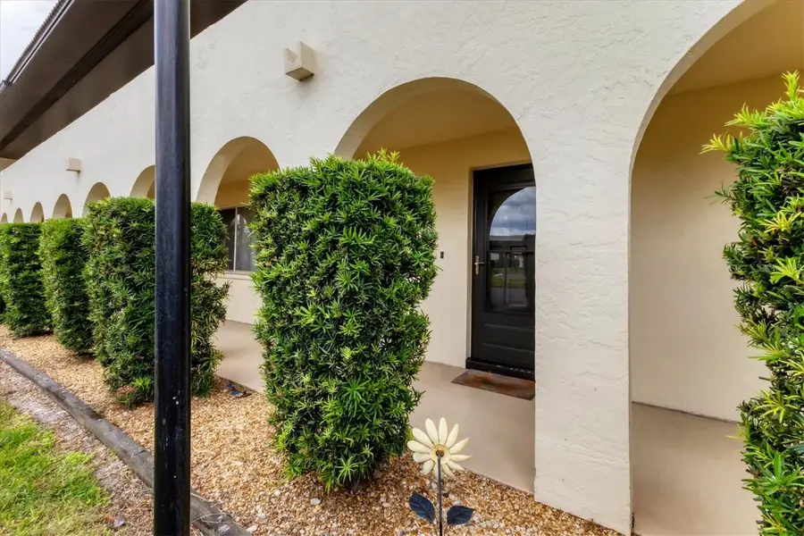 3690 Pinecrest St #114, Sarasota, FL 34232 - #2