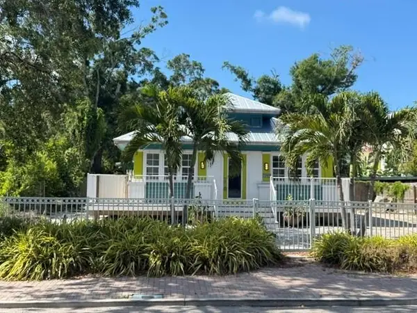 1207 13th Avenue W, BRADENTON, FL 34205